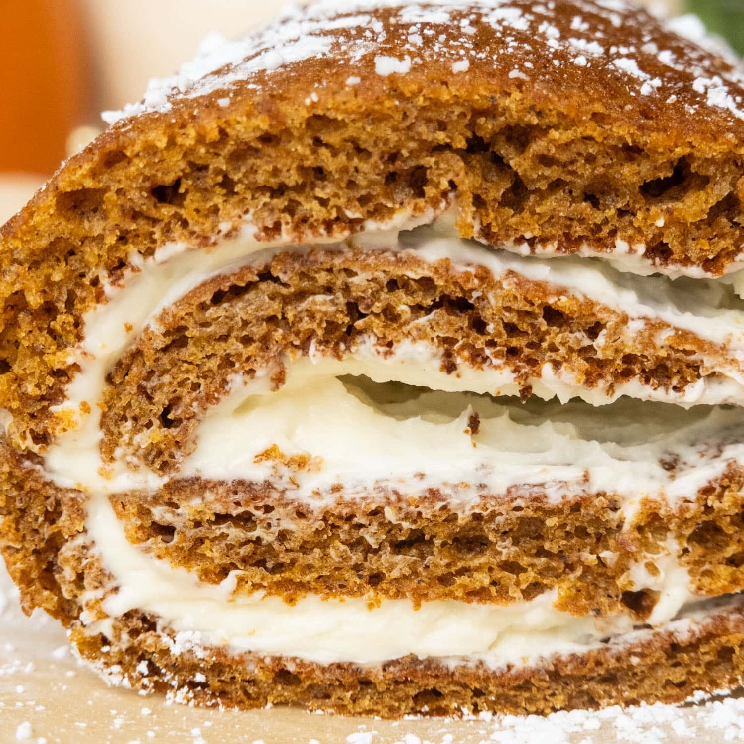 Easy Pumpkin Roll: Master the Cream Cheese Filling & No Cracks